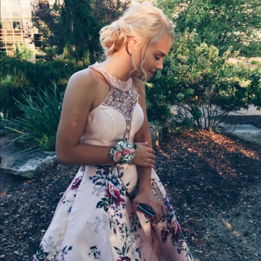 Meet your Posher, Kaylea